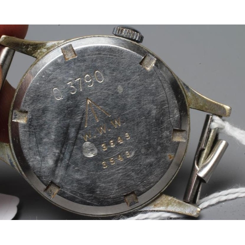 163 - A LEMANIA 'DIRTY DOZEN' MILITARY WRISTWATCH, c.1944, the black dial with luminous Arabic numerals en... 