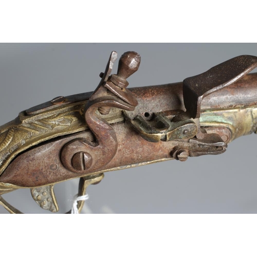 346 - A FLINTLOCK PISTOL with 12