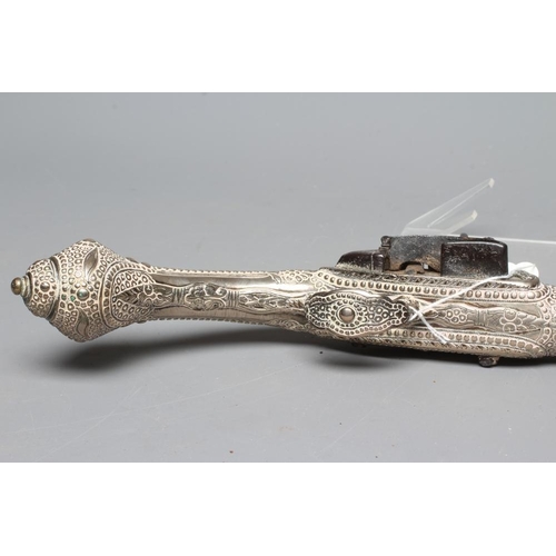 365 - A TURKISH FLINTLOCK PISTOL, early 19th century, with 13 1/4