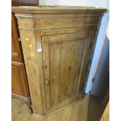 1144 - PINE CORNER CUPBOARD