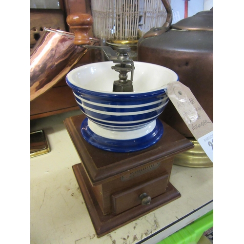 Lot 20        