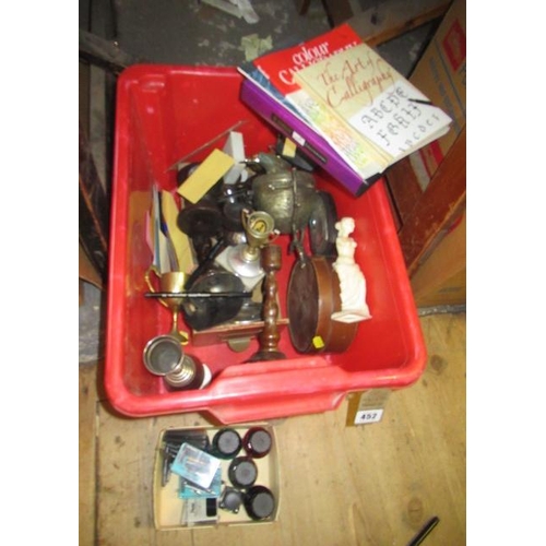 452 - BOX OF COLLECTABLES
