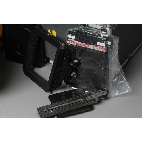 482 - A FUJI GX680 II PROFESSIONAL CAMERA with 135 1:5.6 EBC Fujinon GX lens, Metz 45 CT-5 flash and alloy... 