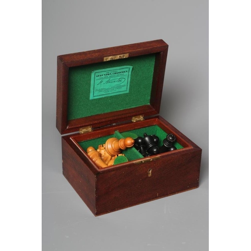 502 - A JAQUES STAUNTON CHESS SET, c.1981, in box and ebony, weighted, in green baize lined box with label... 