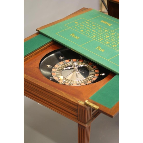A MAHOGANY ROULETTE/CARD TABLE, early 20th century, the detachable ...