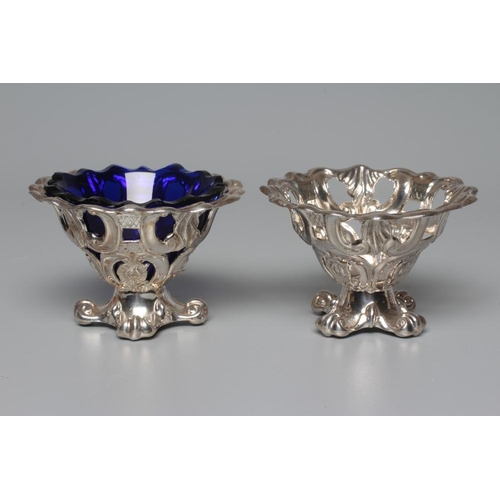 189 - A PAIR OF EARLY VICTORIAN SILVER SALTS by Joseph Rodgers & Sons, Sheffield 1845, of rounded conical ... 