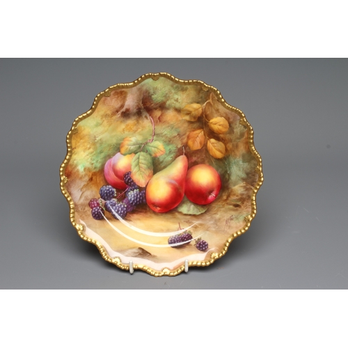44 - A ROYAL WORCESTER CABINET PLATE, 1929, of shaped circular form with gilt highlighted gadrooned rim, ... 