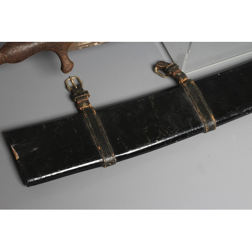 383 - AN INDIAN TALWAR, 19th century, the 28 3/4