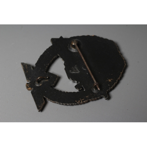 392 - A GERMAN THIRD REICH E-BOAT BADGE, 2nd pattern, by AS Gablonz, lateral pin and suspension hook