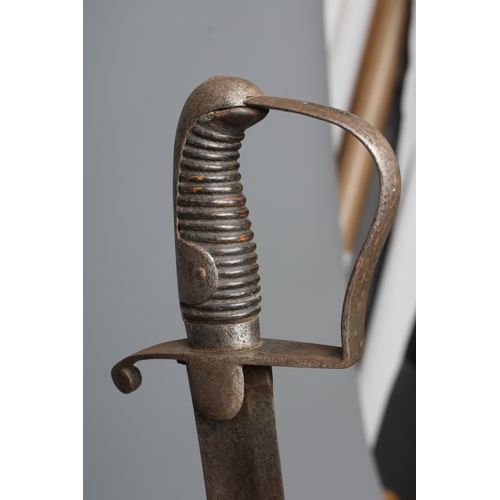 410 - A BRITISH 1796 PATTERN CAVALRY SABRE, the 32 1/2