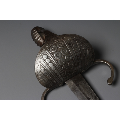 414 - A 17TH CENTURY STYLE LEFT HAND DAGGER, 19th century, with 14