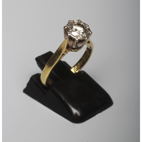 279 - A DIAMOND SOLITAIRE RING, the brilliant cut stone of approximately 0.5cts, illusion set to a plain 1... 