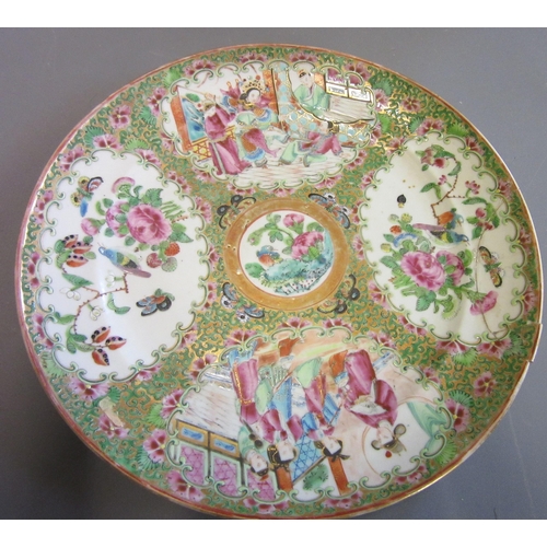 1 - A SET OF FOUR CANTONESE PORCELAIN FAMILLE ROSE PLATES painted with four panels of figures and birds ... 