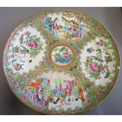 1 - A SET OF FOUR CANTONESE PORCELAIN FAMILLE ROSE PLATES painted with four panels of figures and birds ... 