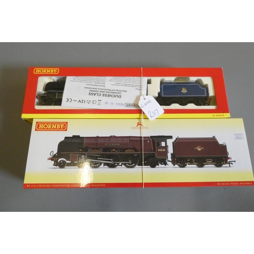 538 - Hornby Princess 46236 City of Bradford in BR red and Duchess 46237 City of Bristol in BR blue