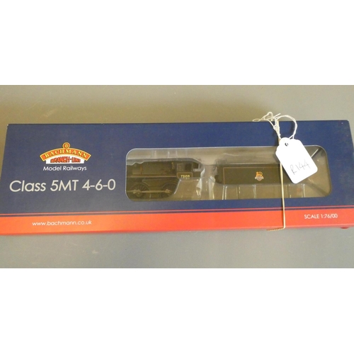 566 - Bachmann Standard Class 5NT finished in BR lined black, early Crest 73109, fitted with DCC decoder, ... 