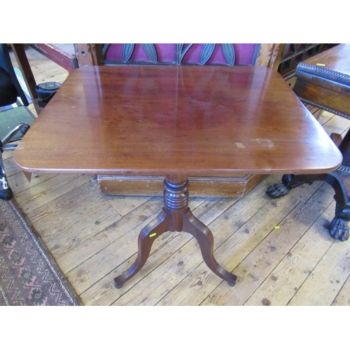 926 - MAHOGANY TILT TOP TABLE