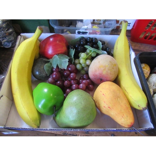 27 - QUANTITY OF ARTIFICIAL FRUIT