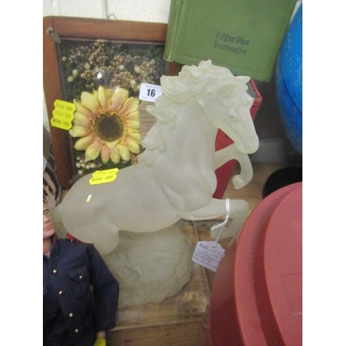 Lot 15        