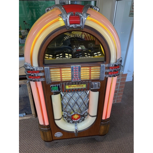 398 - Wurlitzer one more time 184/f91 jukebox in great condition with the bubble effect around the dome. T... 