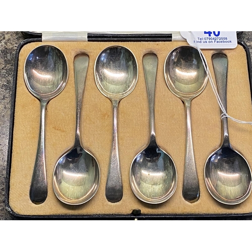 40 - silver plated walker and hall spoon set in original case