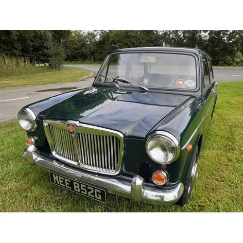 401 - stunning 1968 mg 1300 in original conought green, a local car with original grimsby registration and... 