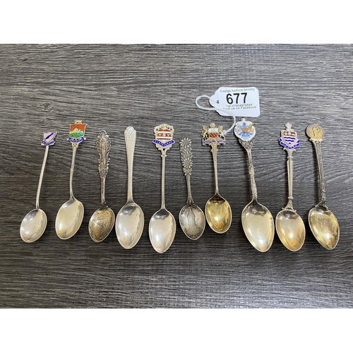 677 - 10 x sterling silver spoons 119g