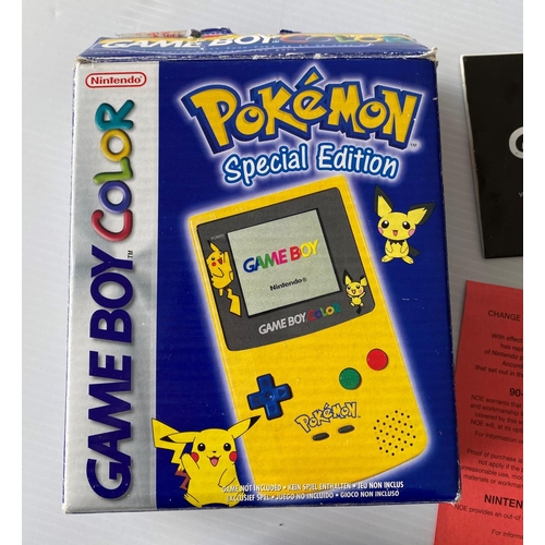 680 - rare pokemon special edition gameboy colour complete in the box