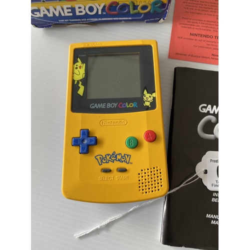 680 - rare pokemon special edition gameboy colour complete in the box