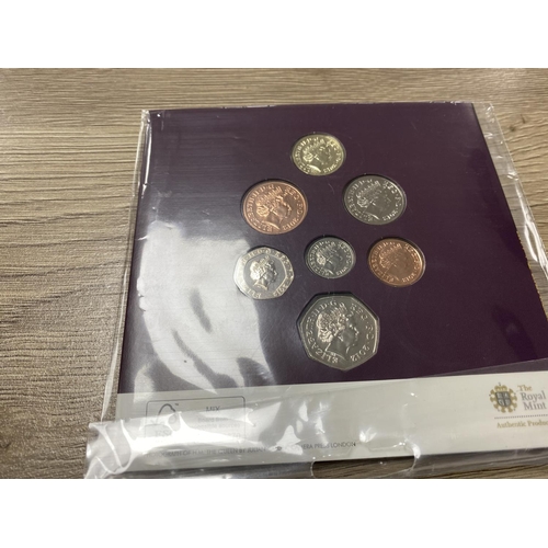 179 - ROYAL MINT 2012 DIAMOND JUBILEE COIN SET