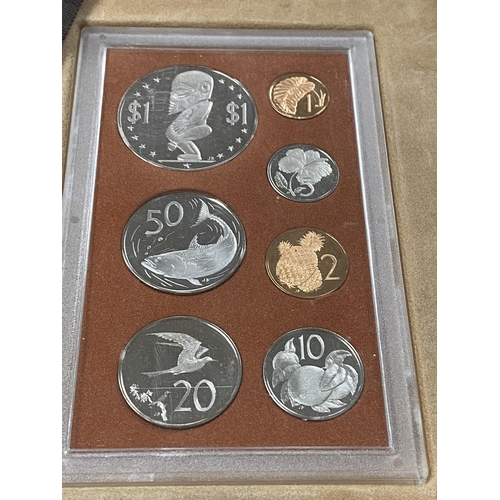 189 - 1974 COOK ISLANDS PROOF PRESENTATION SET 9 COINS 2 MAIN COINS ONE IS STERLING SILVER