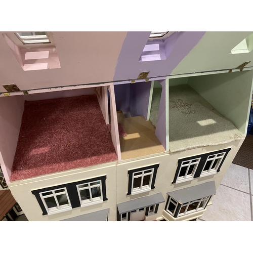 3 - LARGE DOLLS HOUSE NEEDS SOME REPAIR 75CM WIDE 44CM DEEP 88CM TALL