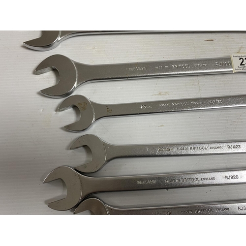 234 - 12 BRITOOL IMPERIAL & METRIC SPANNERS IN A WOODEN BOX