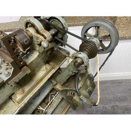 262 - MIFORD LARGE METAL WORKING LATHE IN RUNNING ORDER WITH LOTS OF ACCESSORIES