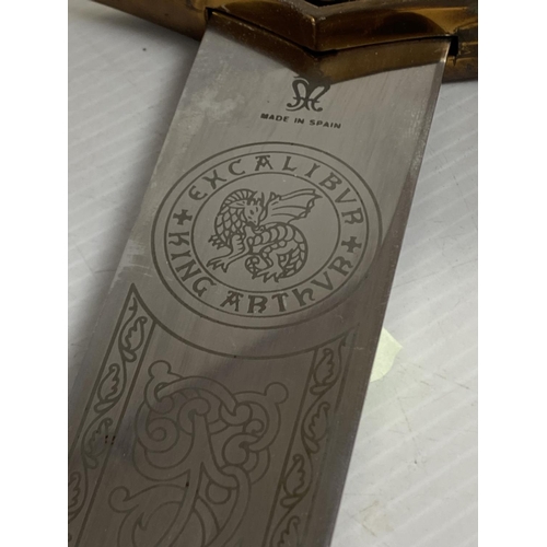 60 - REPRODUCTION EXCALIBAR KING ARTHUR SWORD MADE IN SPAIN, HEAVY, HANDLE HAS WEAR