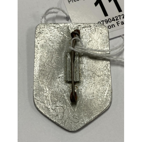 11 - GERMAN BADGE