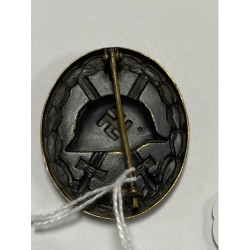 15 - 1939 WOUND BADGE BLACK