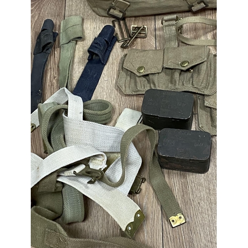 154 - LARGE COLLECTION OF WW2 ITEMS