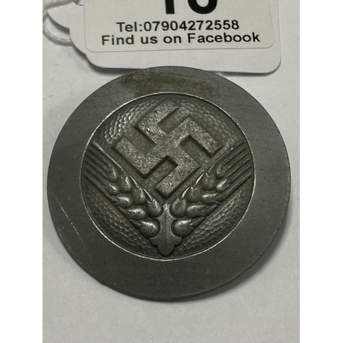 18 - GERMAN WW2 RAD FEMALE YOUTH BADGE