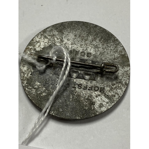 21 - GERMAN LABOUR DAY PIN