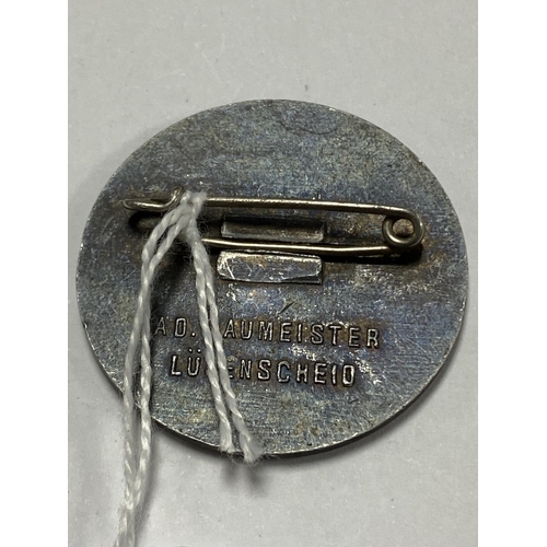 23 - GERMAN MAY DAY 1936 BADGE