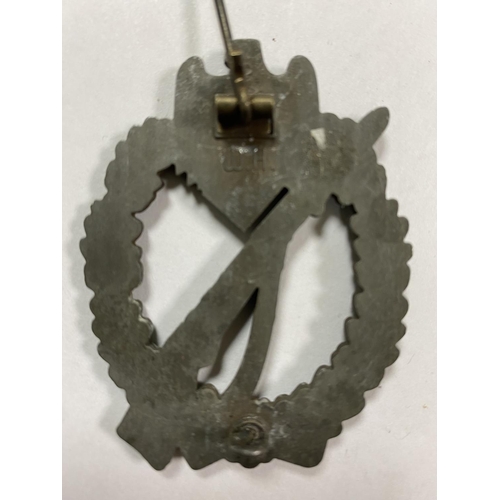 41 - WW2 GERMAN INFANTRY ASSAULT BADGE WITH W.H ON THE BACK