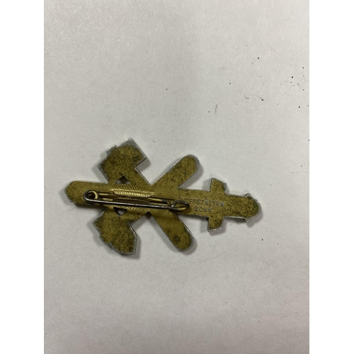 53 - GERMAN NSDAP GAU ESSRN BADGE WITH HOFFSTATTER BONN ON THE BACK