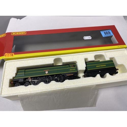 869 - hornby R2219 black more vale OO gauge loco boxed