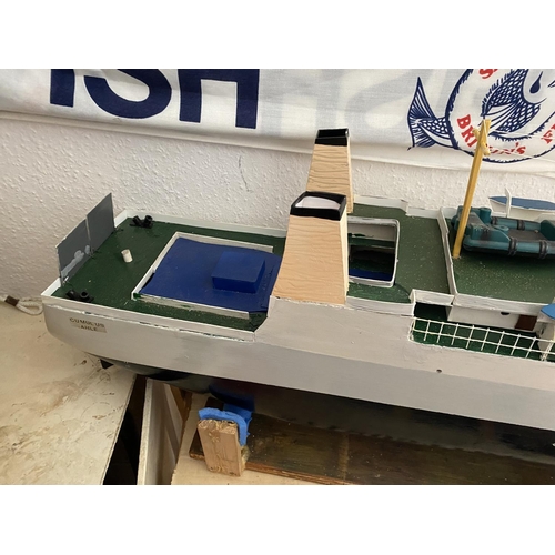 221 - MOTORIZED HOMEMADE FERRY LENGTH 122CM WIDTH 22CM