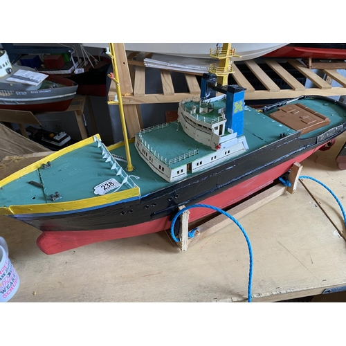 238 - HOMEMADE NO MOTOR OIL RIG BOAT A/F LENGTH 92CM WIDTH 19CM