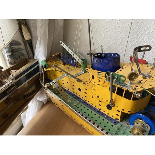 248 - MECCANO TRAWLER LENGTH 76CM WIDTH 23CM