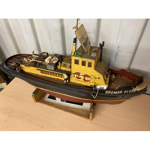 390 - MOTORIZED TUG 