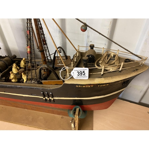 395 - DETAILED TRAWLER VERY HEAVY LENGTH 92CM WIDTH 19CM