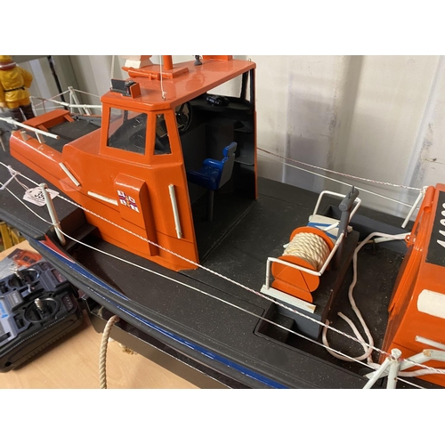 398 - MOTORIZED LIFEBOAT 